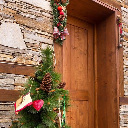 Къщи За Гости Сноуфлейк Snowflake Chalet And Snowflake Lodge بانسكو المظهر الخارجي الصورة