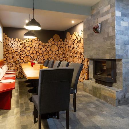 Къщи За Гости Сноуфлейк Snowflake Chalet And Snowflake Lodge بانسكو المظهر الخارجي الصورة