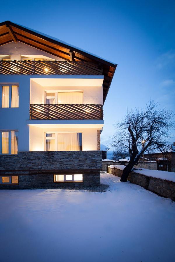 Къщи За Гости Сноуфлейк Snowflake Chalet And Snowflake Lodge بانسكو المظهر الخارجي الصورة