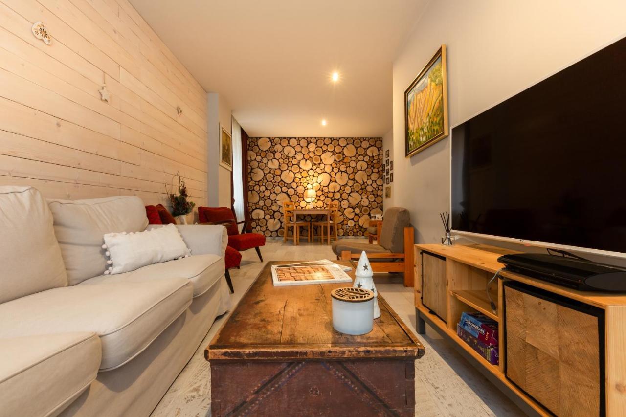 Къщи За Гости Сноуфлейк Snowflake Chalet And Snowflake Lodge بانسكو المظهر الخارجي الصورة