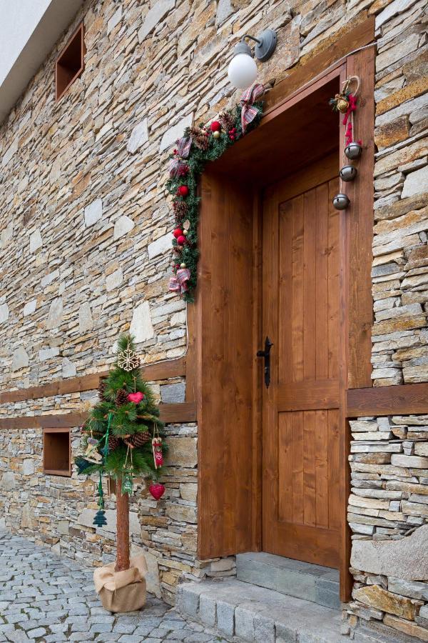 Къщи За Гости Сноуфлейк Snowflake Chalet And Snowflake Lodge بانسكو المظهر الخارجي الصورة